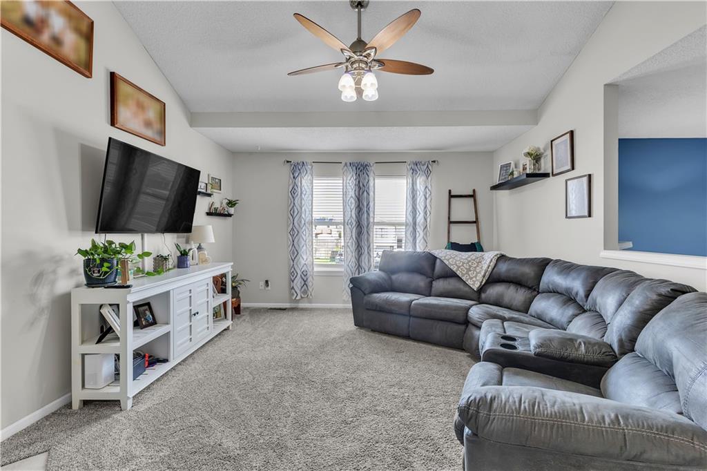 5th image of 2210 Meadow Trl, Saint Joseph, MO 64503 | MLS# 2634653
