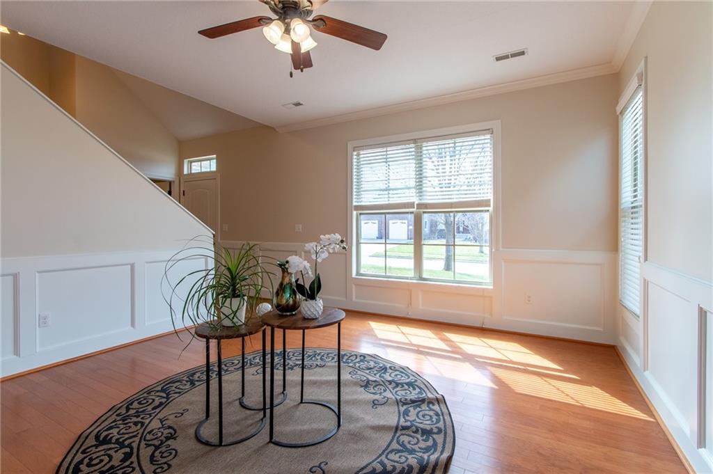 4th image of 5714 Silverstone Dr, Lawrence, KS 66049 | MLS# 2634670