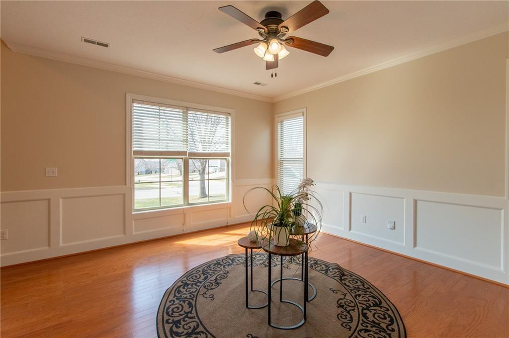 3rd image of 5714 Silverstone Dr, Lawrence, KS 66049 | MLS# 2634670