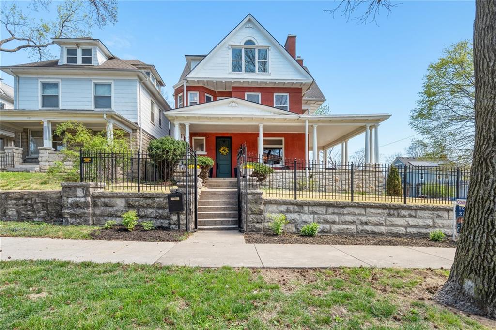 1st image of 415 Benton Blvd, Kansas City, MO 64124 | MLS# 2634703