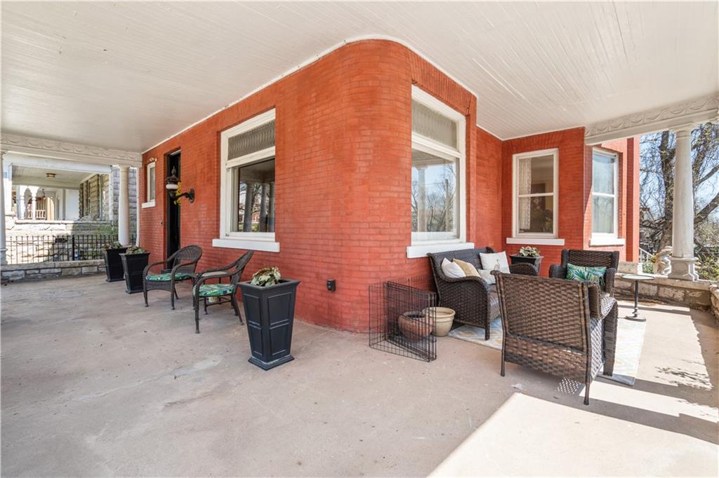 3rd image of 415 Benton Blvd, Kansas City, MO 64124 | MLS# 2634703