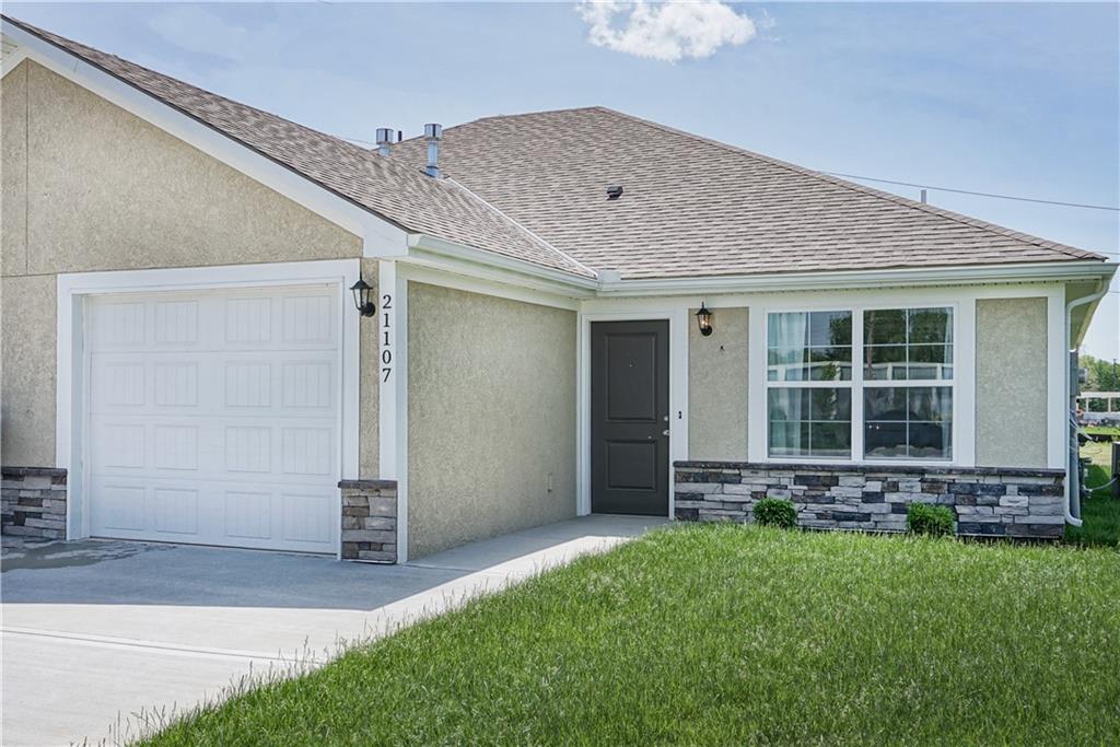 2nd image of 21107 21109 E 8th St, Independence, MO 64056 | MLS# 2634711