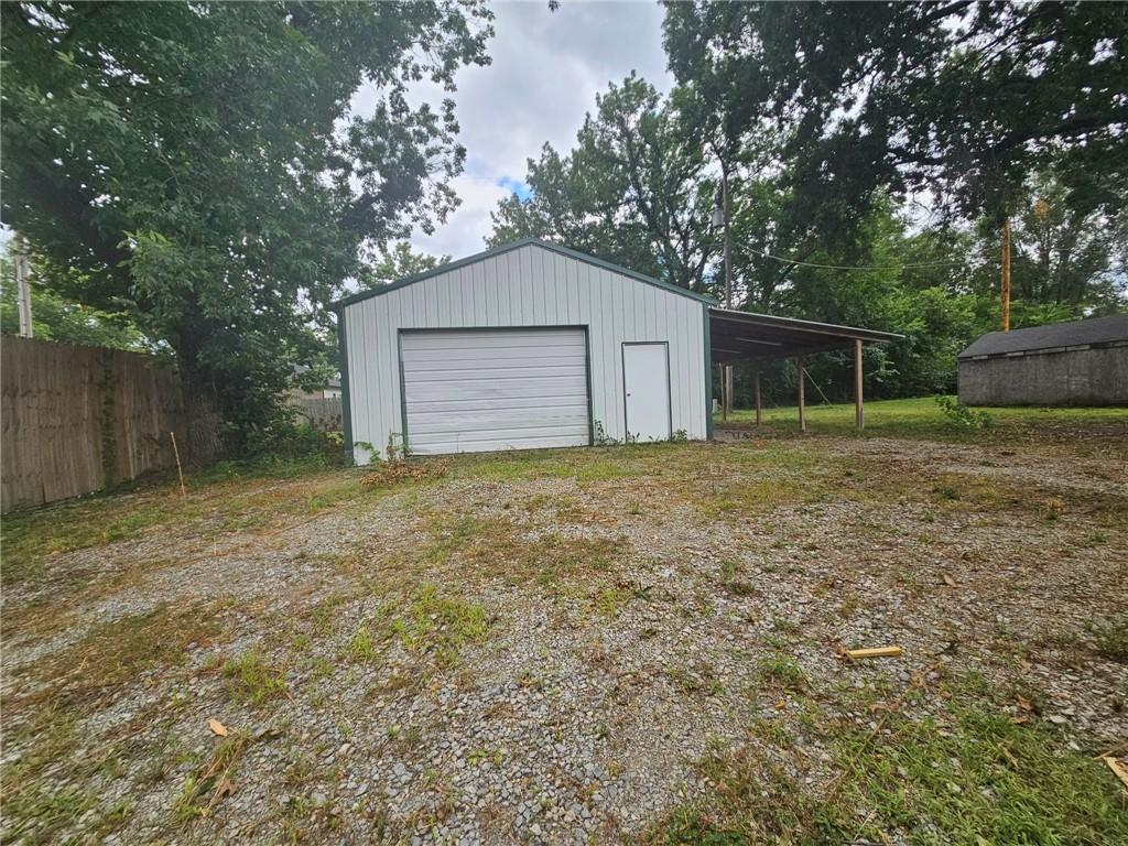 2nd image of 705 W Magnolia St, Cherokee, KS 66724 | MLS# 2634736