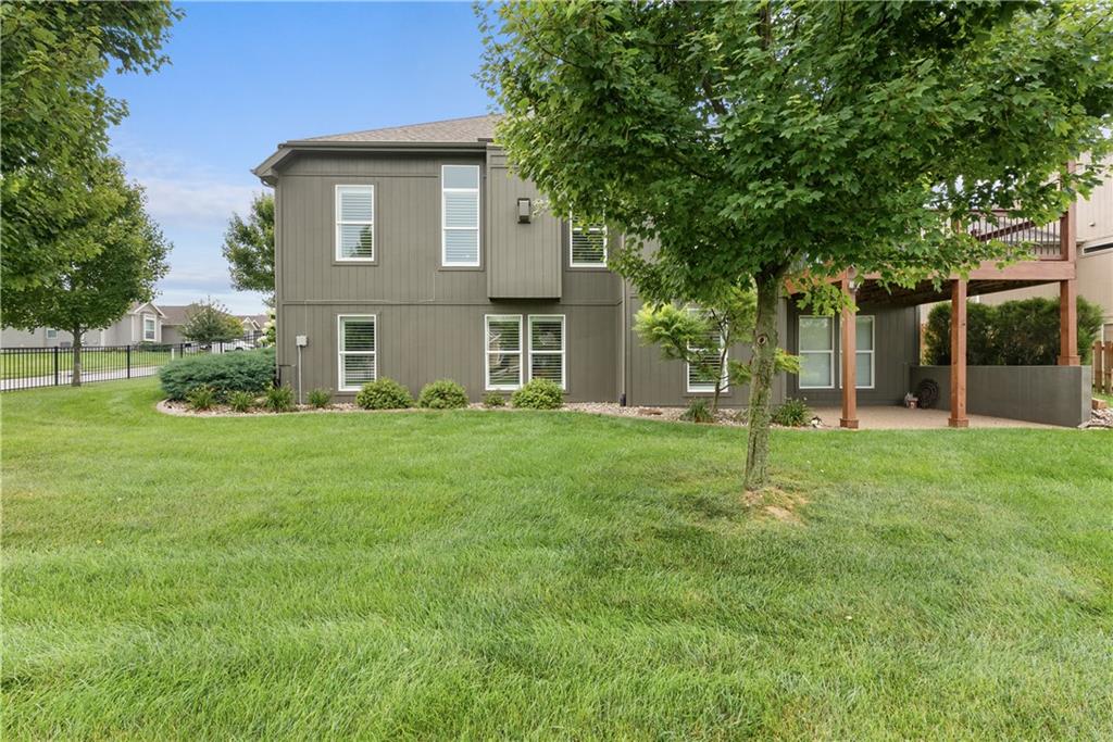 5th image of 701 Sw Elizabeth St, Blue Springs, MO 64015 | MLS# 2634751