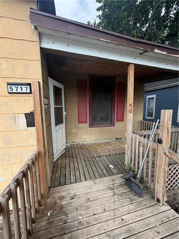 2nd image of 5717 King Hill Ave, Saint Joseph, MO 64504 | MLS# 2634753