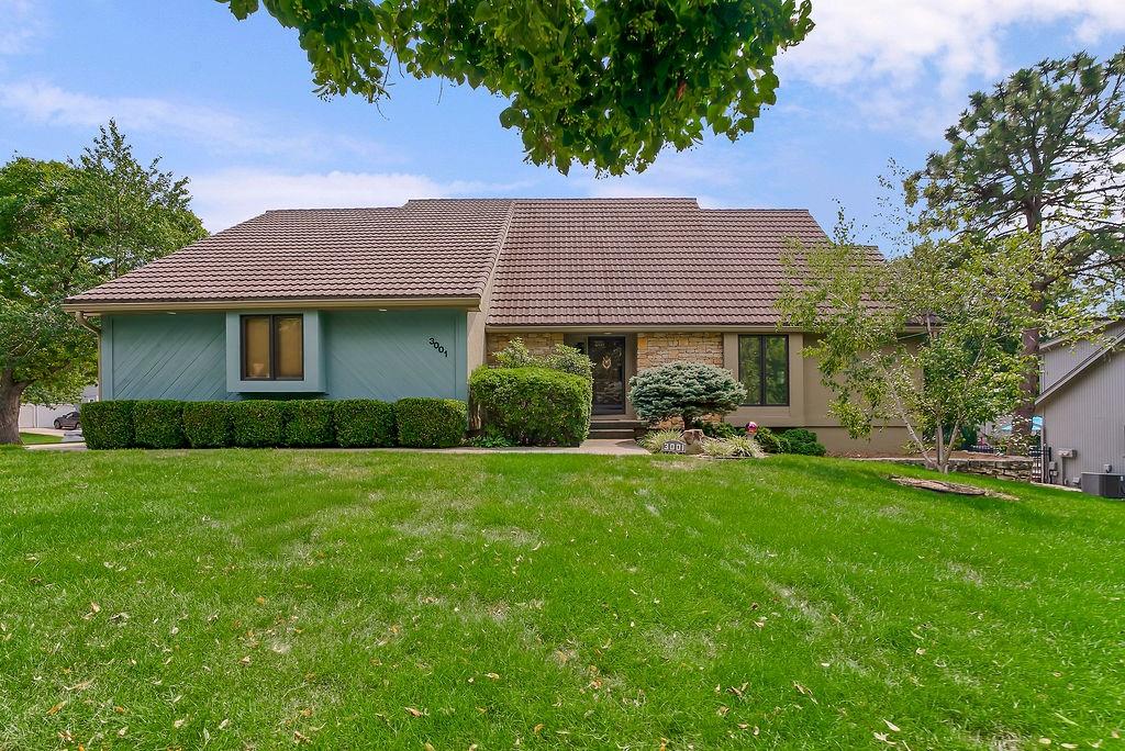 1st image of 3001 W 121st Ter, Leawood, KS 66209 | MLS# 2634772