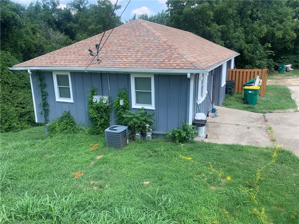 2nd image of 2440 S 53rd Ln, Kansas City, KS 66106 | MLS# 2634780