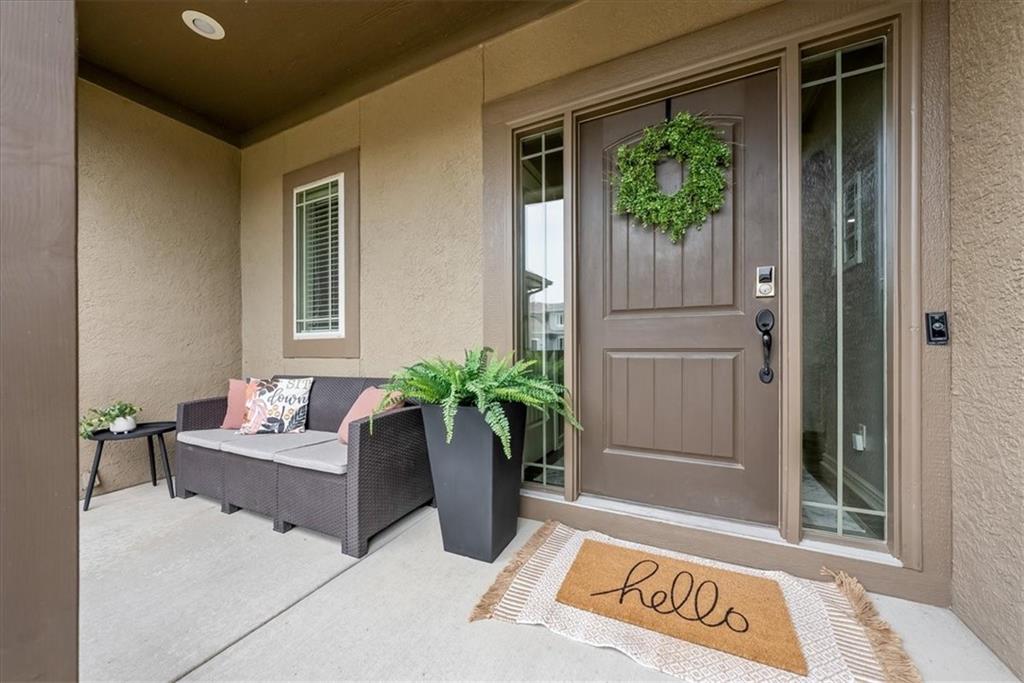 3rd image of 1224 Kingsland Cir, Raymore, MO 64083 | MLS# 2634789