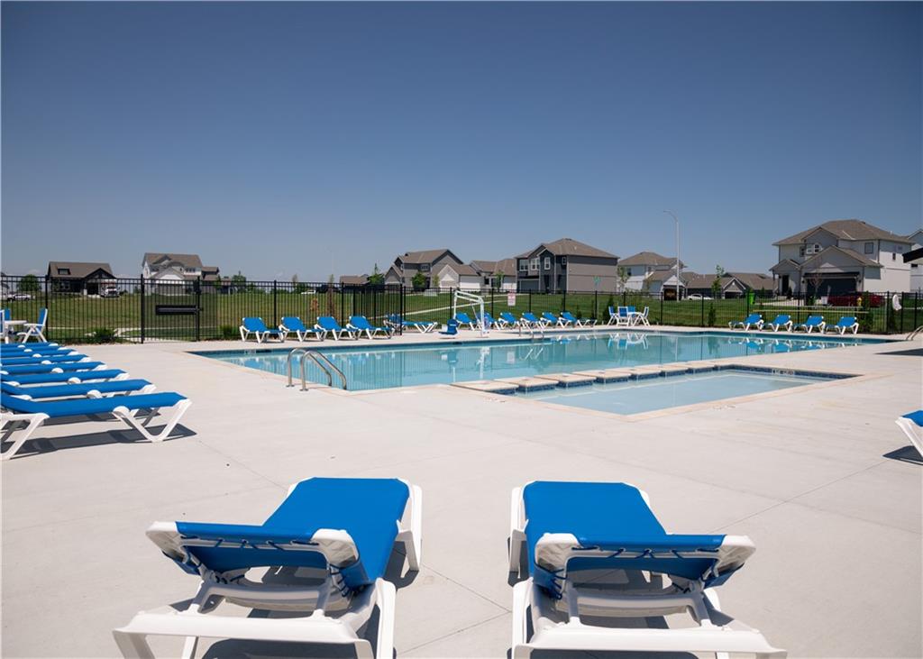 21st image of 12604 S Parkwood Dr, Lee's Summit, MO 64086 | MLS# 2634795