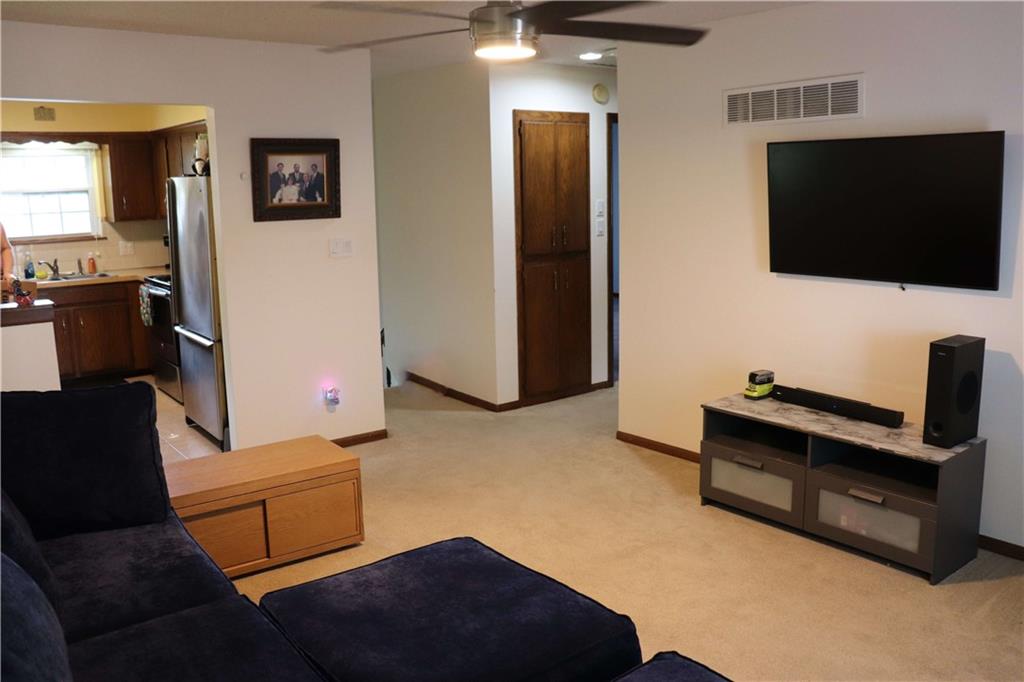 5th image of 756 Se Claremont Ct, Lees Summit, MO 64063 | MLS# 2634798