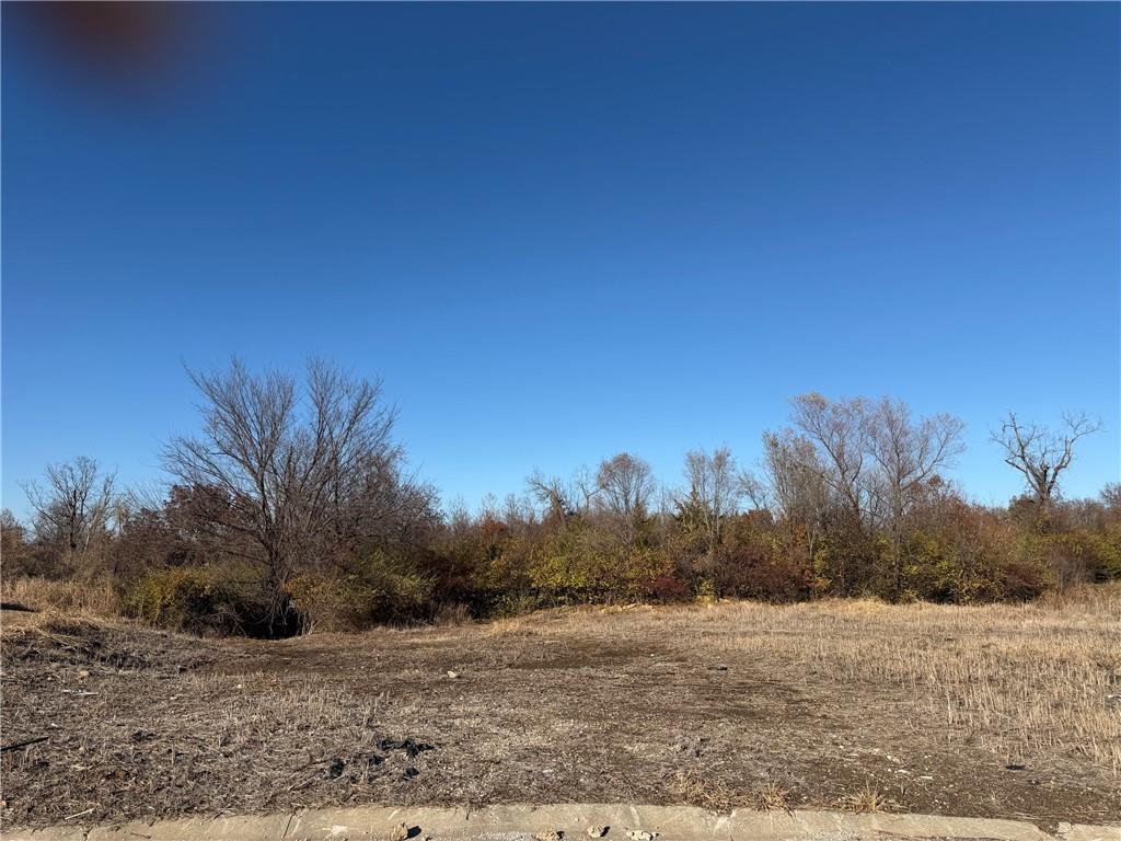 1st image of 4537 Appleton Ave, Kansas City, MO 64133 | MLS# 2634823