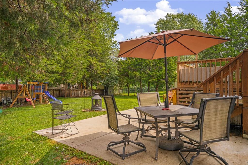 5th image of 2416 W Post Oak Rd, Olathe, KS 66061 | MLS# 2634833
