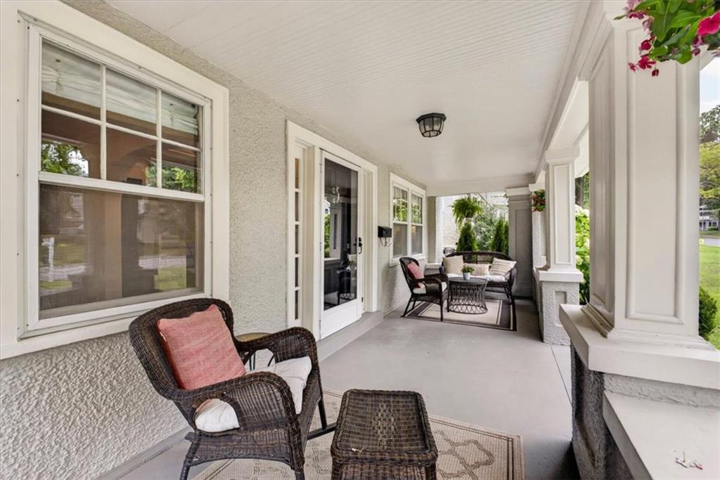 3rd image of 820 W 72Nd St, Kansas City, MO 64114 | MLS# 2634837