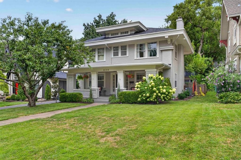 1st image of 820 W 72nd St, Kansas City, MO 64114 | MLS# 2634837