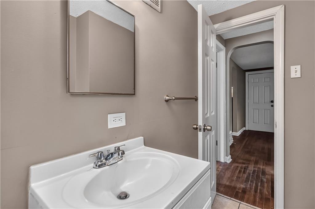 5th image of 4625 Georgia Ave, Kansas City, KS 66104 | MLS# 2634844