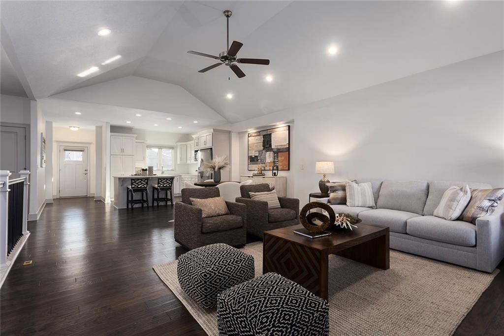2nd image of 630 Nw 110th St, Kansas City, MO 64155 | MLS# 2634850