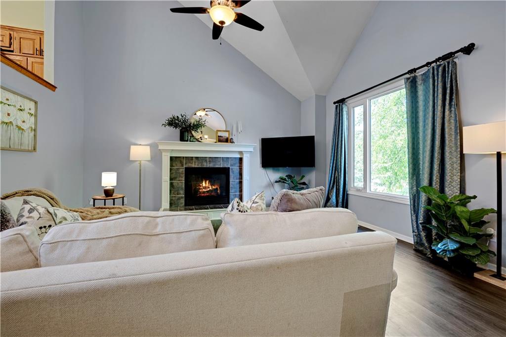 3rd image of 15655 S Apache St, Olathe, KS 66062 | MLS# 2634852