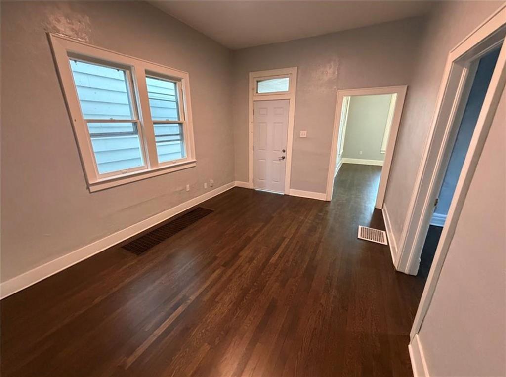 5th image of 518 Barnett Ave, Kansas City, KS 66101 | MLS# 2634876