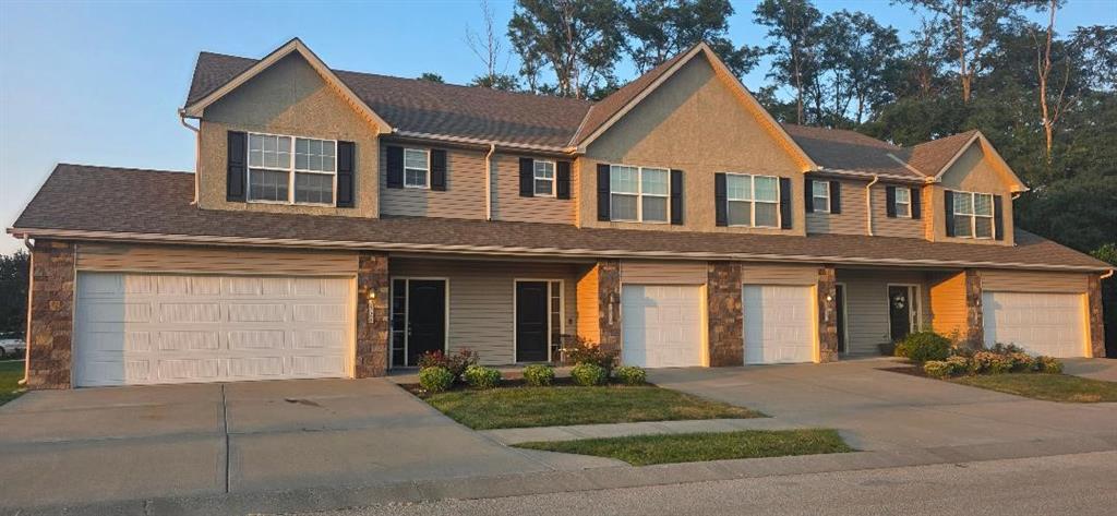 2nd image of 3910 3912 3914 3916 Nw 94th St, Kansas City, MO 64154 | MLS# 2634877