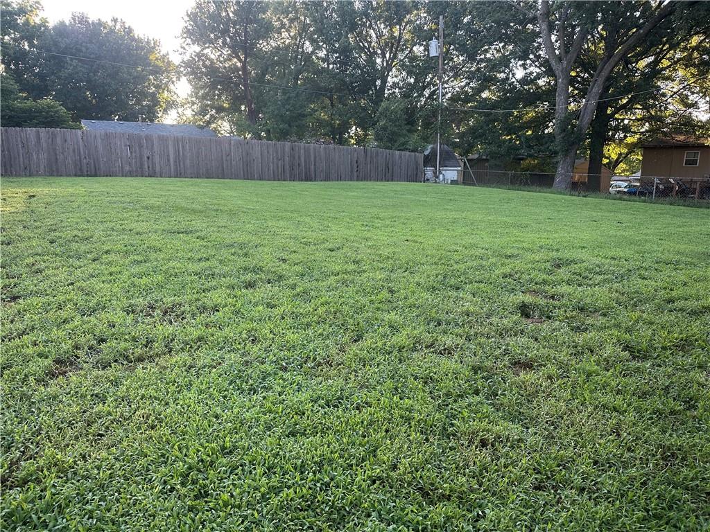 28th image of 854 N Aztec Dr, Independence, MO 64056 | MLS# 2634888