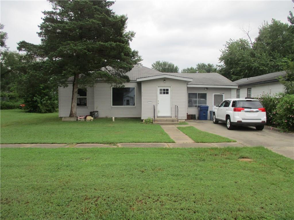 1st image of 510 S Vermont Ave, Columbus, KS 66725 | MLS# 2634918