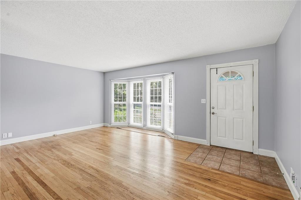 4th image of 5728 Northern Ave, Raytown, MO 64133 | MLS# 2634919