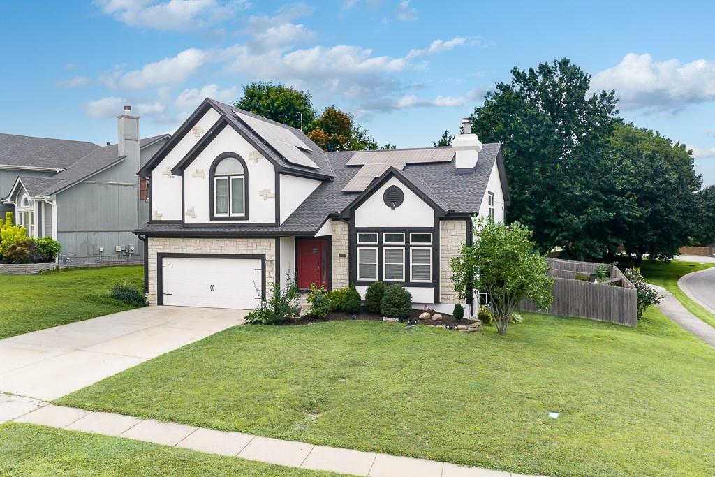 1st image of 21206 W 55th Ter, Shawnee, KS 66218 | MLS# 2634929