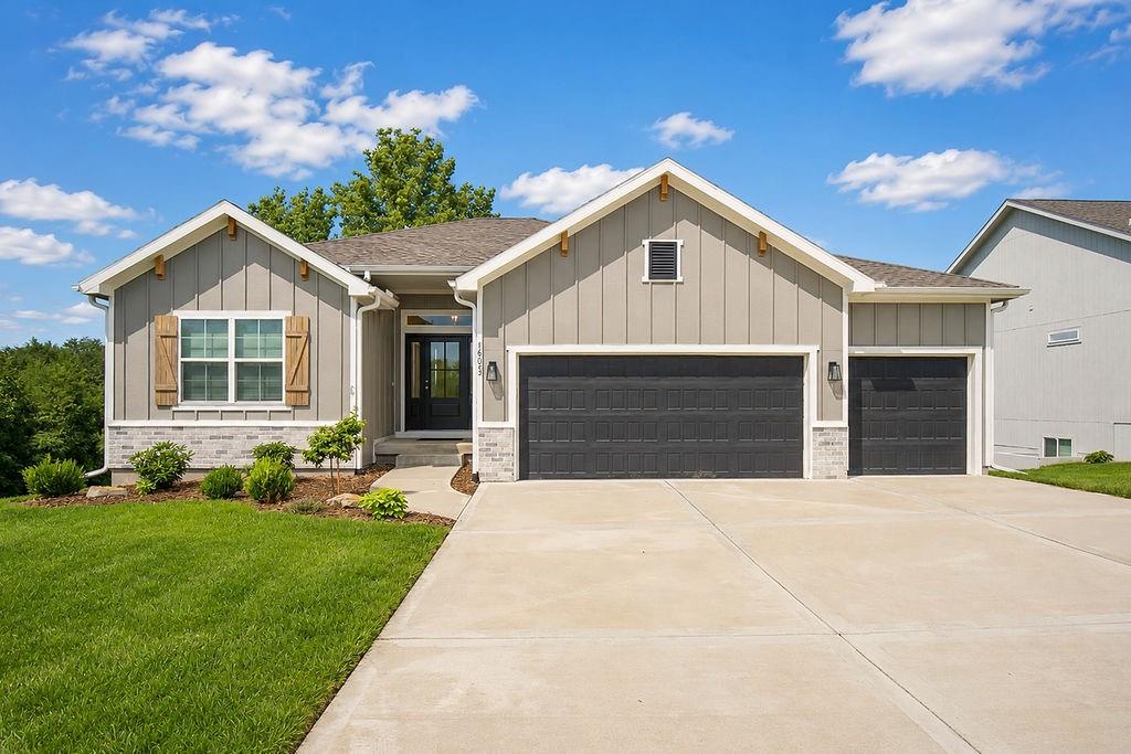 1st image of 16055 Nw 123rd St, Platte City, MO 64079 | MLS# 2634953