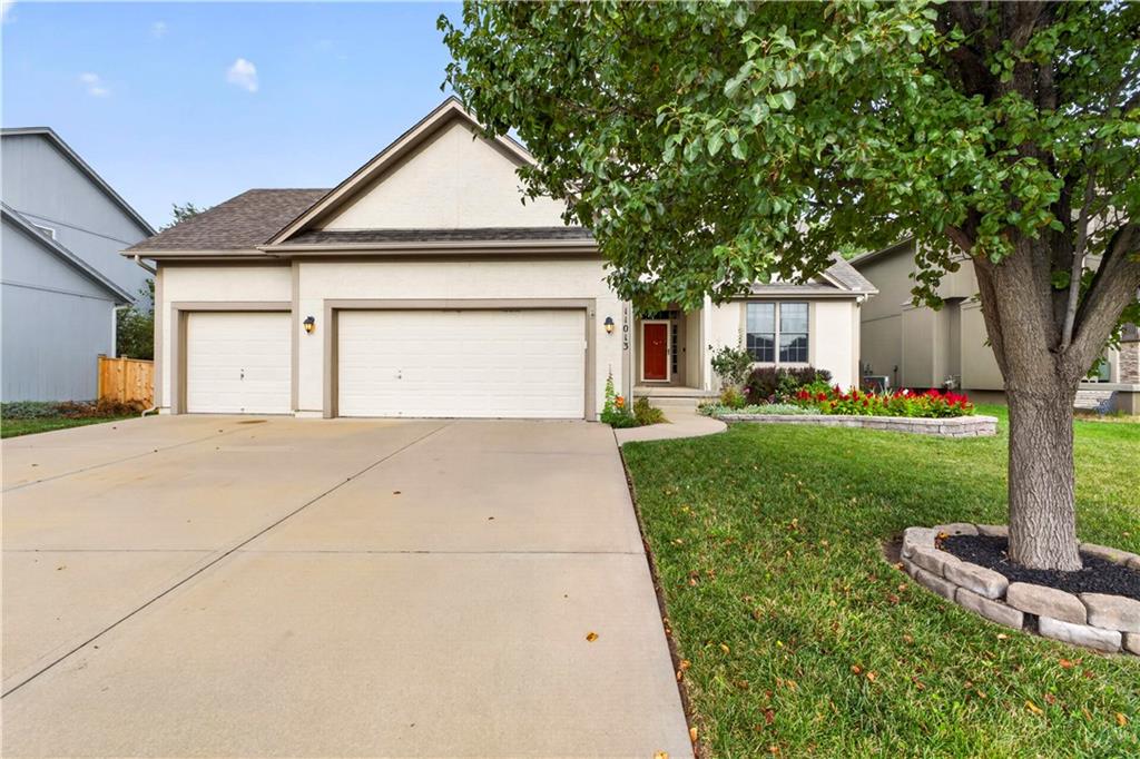 1st image of 11013 Northridge Dr, Kansas City, KS 66109 | MLS# 2634969