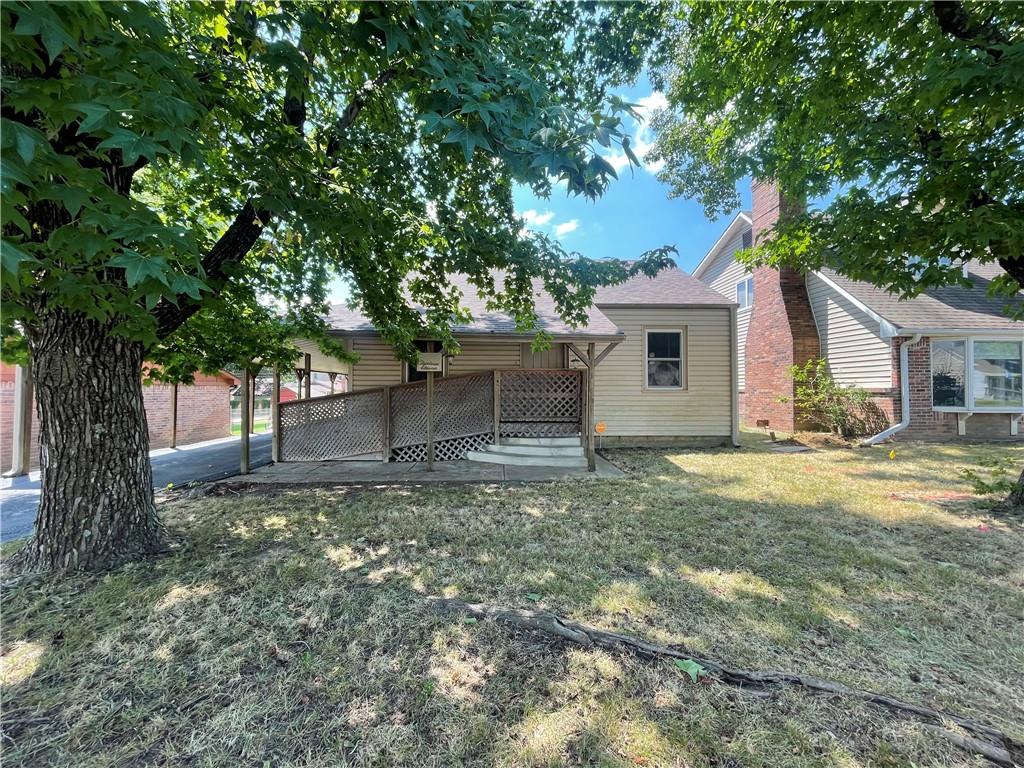 1st image of 1311 W 1st St, Coffeyville, KS 67337 | MLS# 2635011
