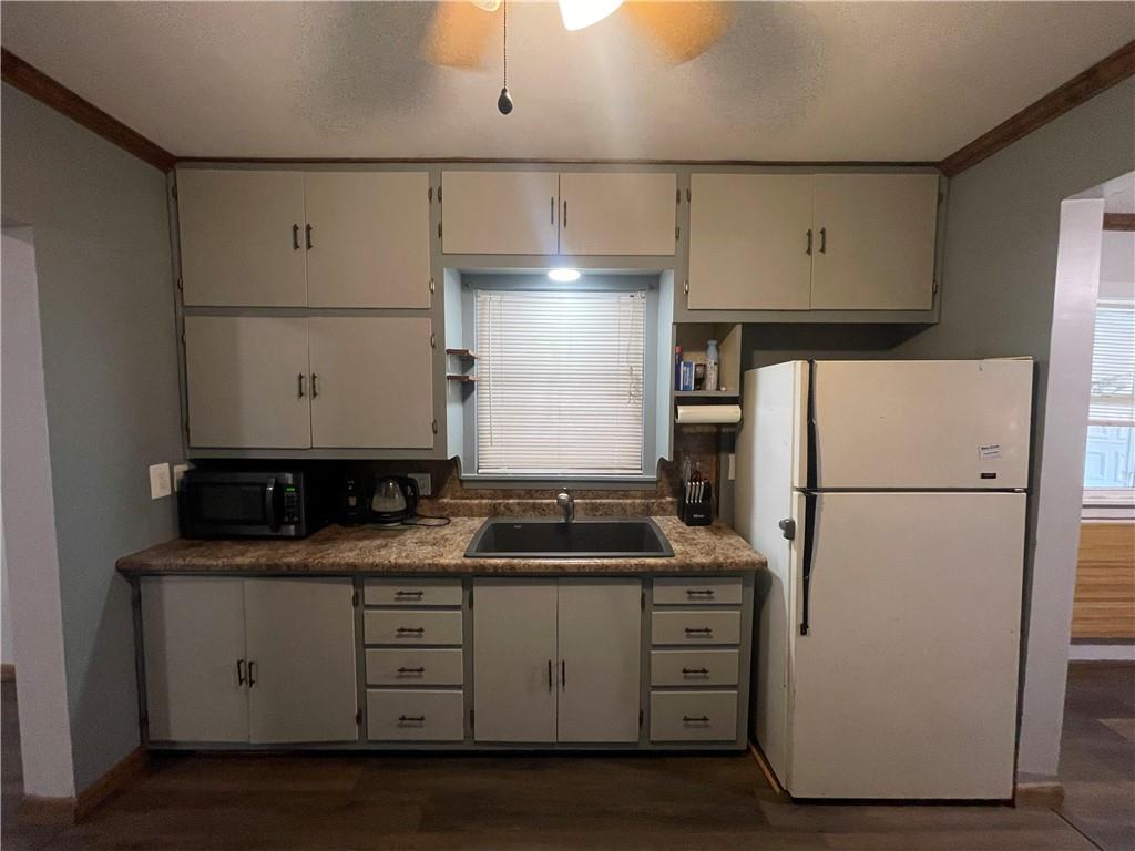 3rd image of 1311 W 1St St, Coffeyville, KS 67337 | MLS# 2635011