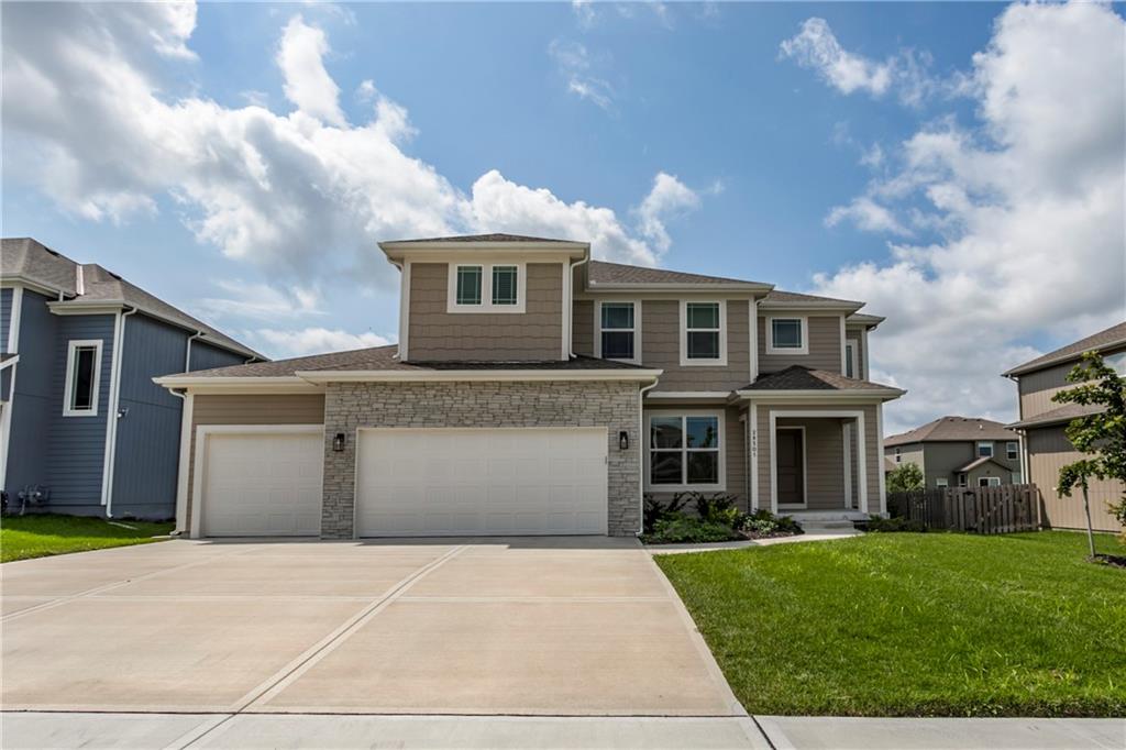 1st image of 28501 W 161st Ter, Gardner, KS 66030 | MLS# 2635027