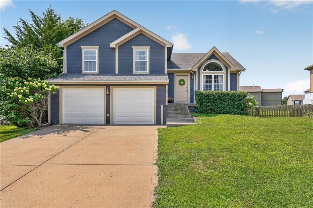 41st image of 10820 N Smalley Ct, Kansas City, MO 64157 | MLS# 2635029
