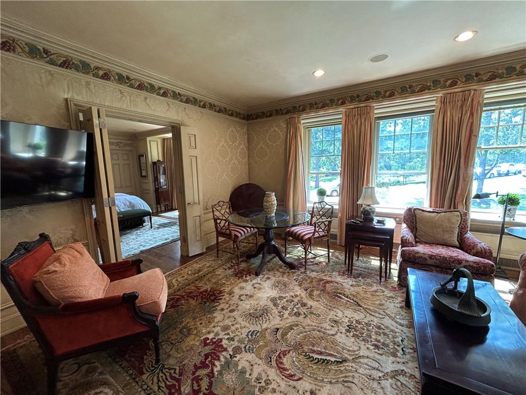 4th image of 5049 Wornall Rd, Kansas City, MO 64112
