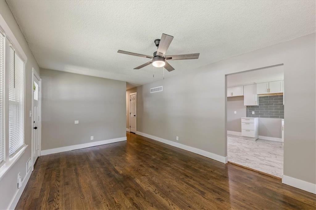 4th image of 8116 Wayne Ave, Kansas City, MO 64131 | MLS# 2635032