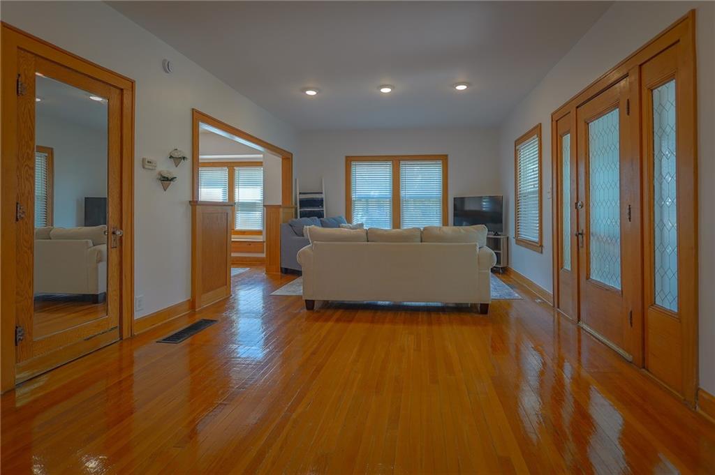 4th image of 216 W 4Th St, Lawson, MO 64062 | MLS# 2635107