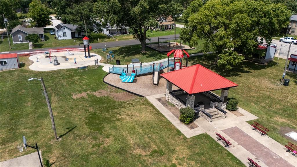 42nd image of 216 W 4th St, Lawson, MO 64062 | MLS# 2635107