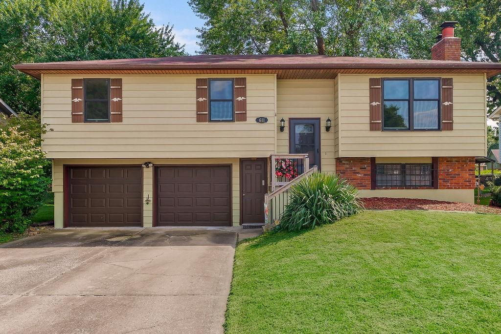 1st image of 611 Kenneth Ln, Belton, MO 64012 | MLS# 2635114