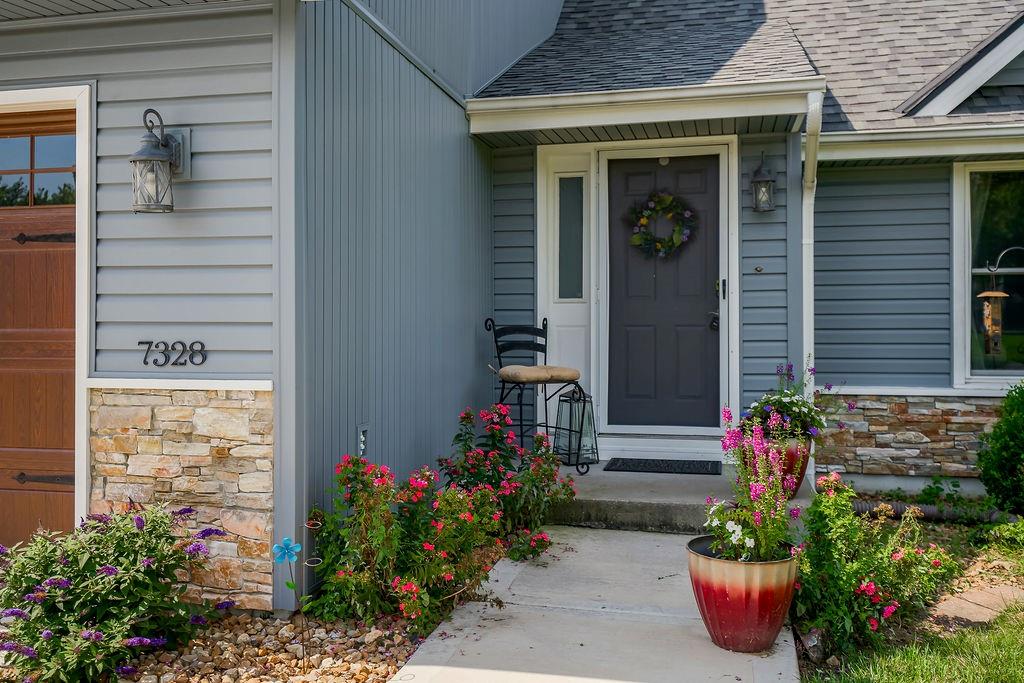 2nd image of 7328 N Corrington Ave, Kansas City, MO 64119 | MLS# 2635136
