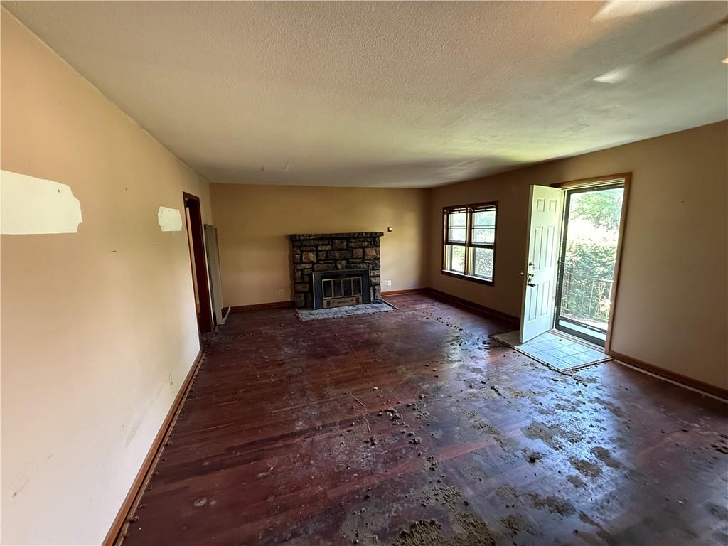 2nd image of 38 Clipper Dr, Blue Springs, MO 64015 | MLS# 2635137