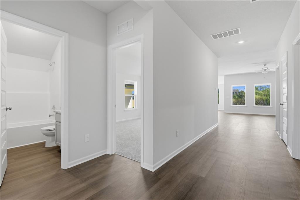 3rd image of 826 N Pear St, Gardner, KS 66030 | MLS# 2635208