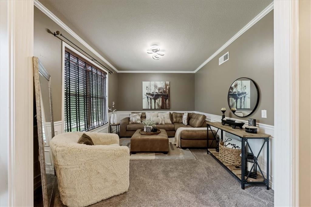 4th image of 1222 Wiltshire Blvd, Raymore, MO 64083 | MLS# 2635255