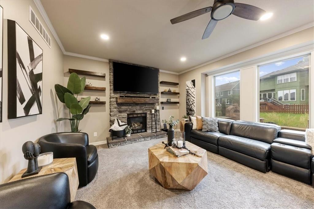 5th image of 1222 Wiltshire Blvd, Raymore, MO 64083 | MLS# 2635255