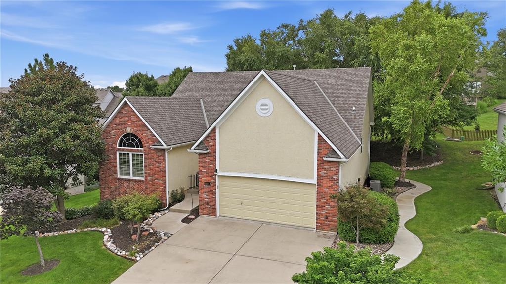 2nd image of 8921 Ne 94 Ter, Kansas City, MO 64157 | MLS# 2635257