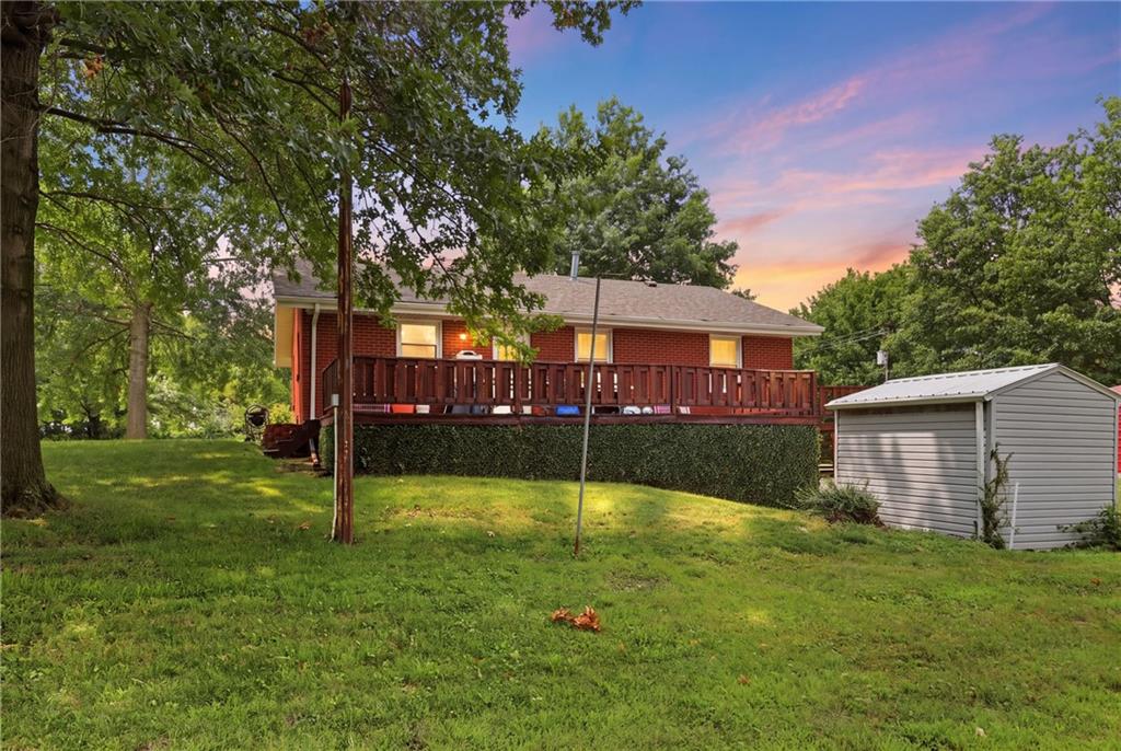 43rd image of 9404 Ne Cookingham Dr, Kansas City, MO 64157 | MLS# 2635311