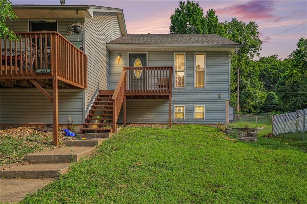 1st image of 5604 Ne 50th St, Kansas City, MO 64119 | MLS# 2635323
