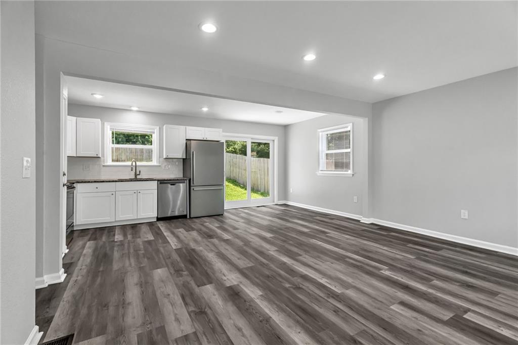 3rd image of 4807 N Wallace Ave, Kansas City, MO 64119 | MLS# 2635330