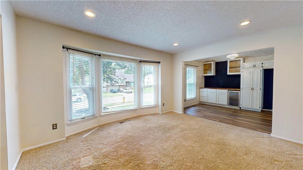 4th image of 14620 W 90Th St, Lenexa, KS 66215 | MLS# 2635358