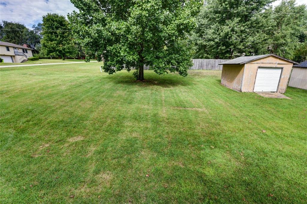 38th image of 15608 Ann Ave, Belton, MO 64012 | MLS# 2635360