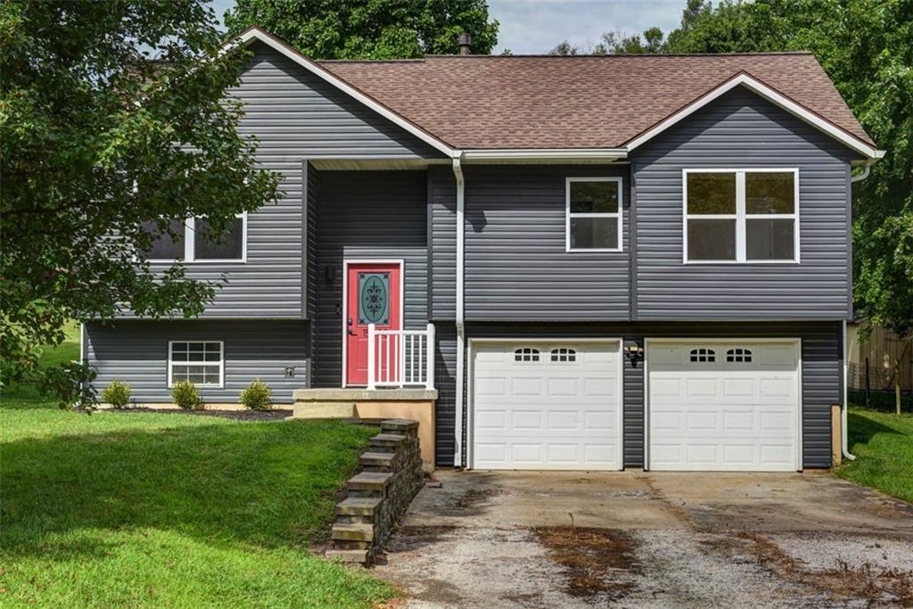 1st image of 15608 Ann Ave, Belton, MO 64012 | MLS# 2635360